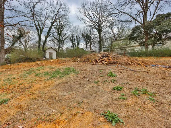 113 Shirley Ln, Acworth, GA 30101