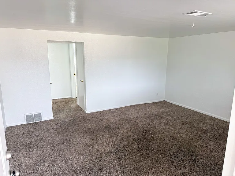 979 Upham Ct — Photo 8