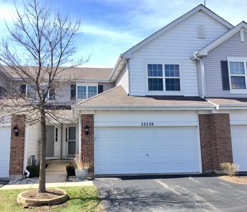 32520 N Rushmore Ave, Lakemoor, IL, 60051