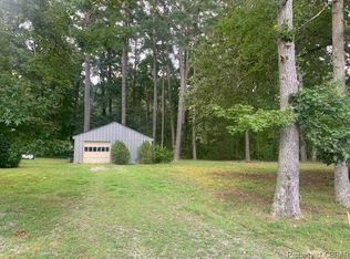5375 Three Mile Ln, Gloucester, VA 23061