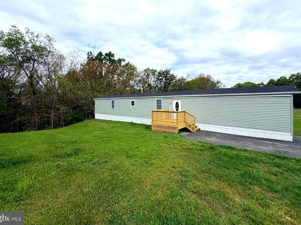 13106 Goldizen Ln, Clear Spring, MD 21722