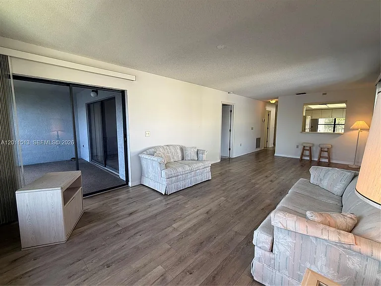 123 SW 47th Ter #201 — Photo 24
