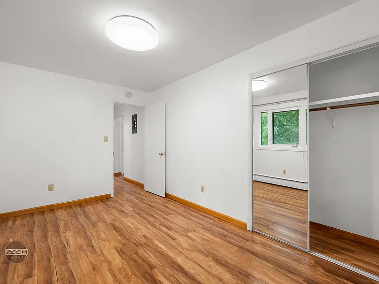 2326 Cordova St #17 — Photo 21