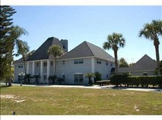 8704 Palm Lake Dr, Orlando, FL 32819