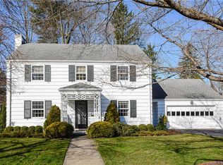 159 Garfield Rd, West Hartford, CT 06107