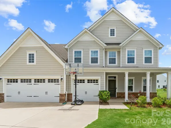 730 Autumn Sage Dr, Indian Trail, NC 28079