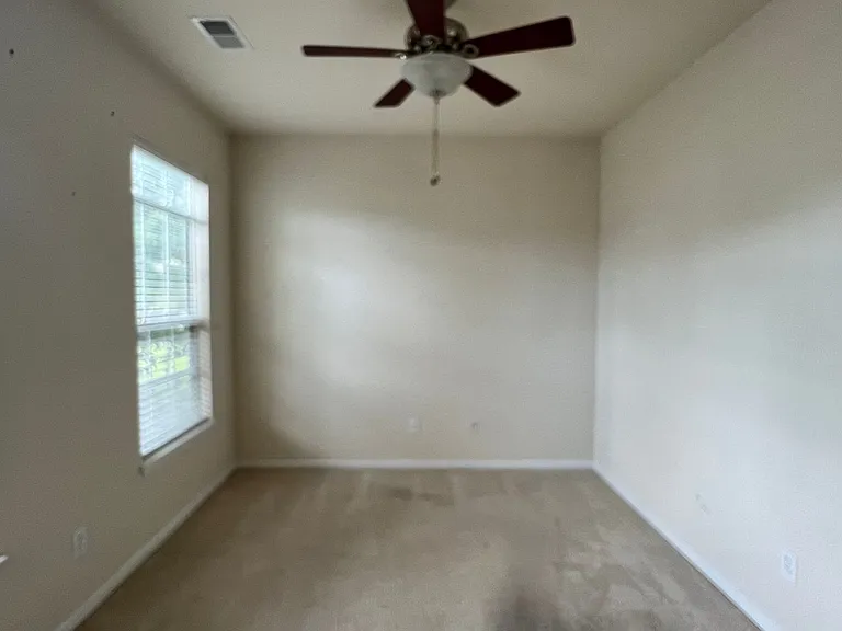 212 Summer Rain Ct — Photo 11