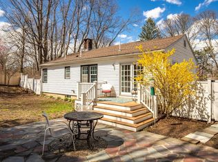 1079 Main St, Concord, MA 01742