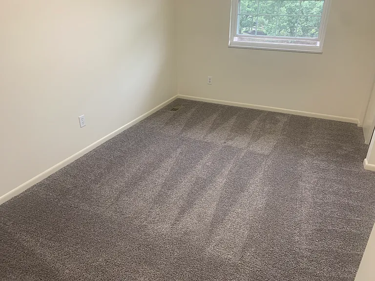 16 Kyles Ln #2 — Photo 11