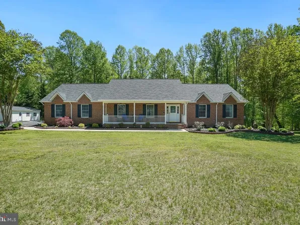 7173 Juliette Low Ln, Hughesville, MD 20637