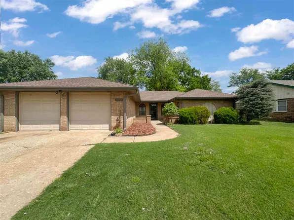 3613 Mistletoe Dr, Ponca City, OK 74604