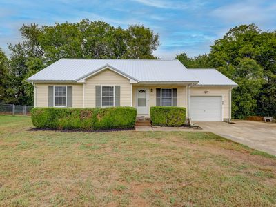 1043 Waterford Cir, Clarksville, TN, 37040