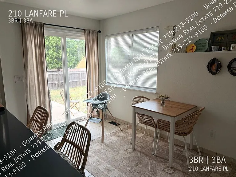 210 Lanfare Pl — Photo 4