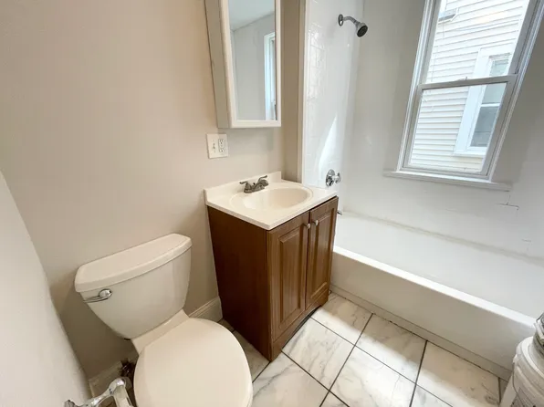 (undisclosed Address), Dorchester, MA 02125