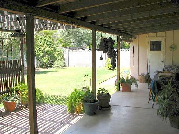 5th image of 7049 N Belleview Street