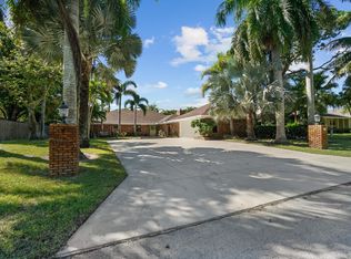 10880 SE Seminole Rd, Jupiter, FL 33469
