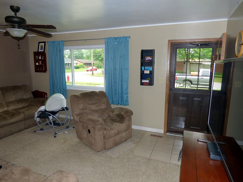 1st image of 118 Estonia Dr