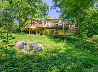 5 Valley Trl, Croton On Hudson, NY 10520