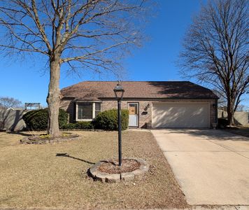 27 Winrock Rd, Montgomery, IL, 60538
