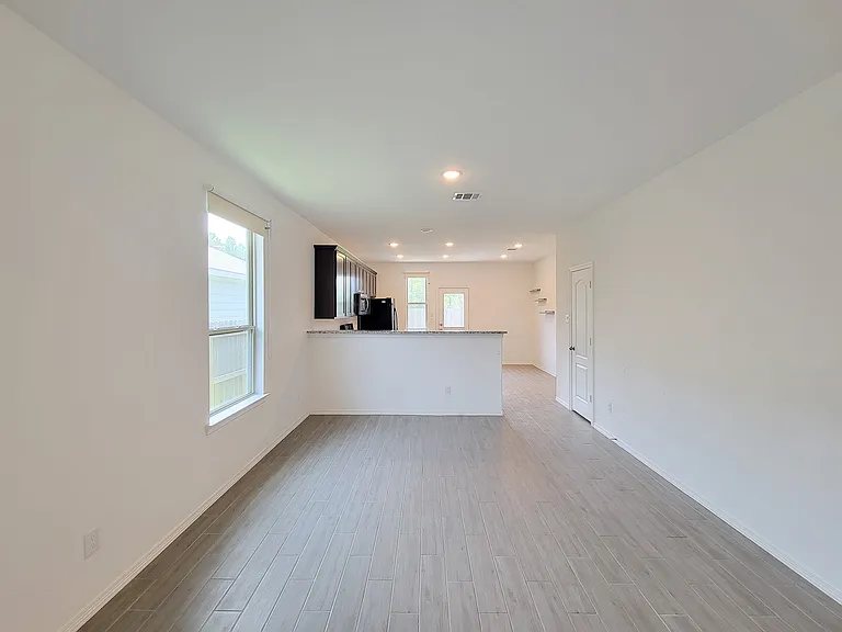 25395 Northpark Lake Dr — Photo 15