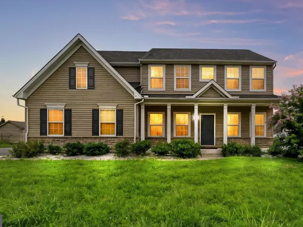 521 Lancelot Dr, Hampstead, MD 21074