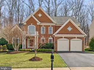 5257 Knight Arch Ct, Fairfax, VA 22030