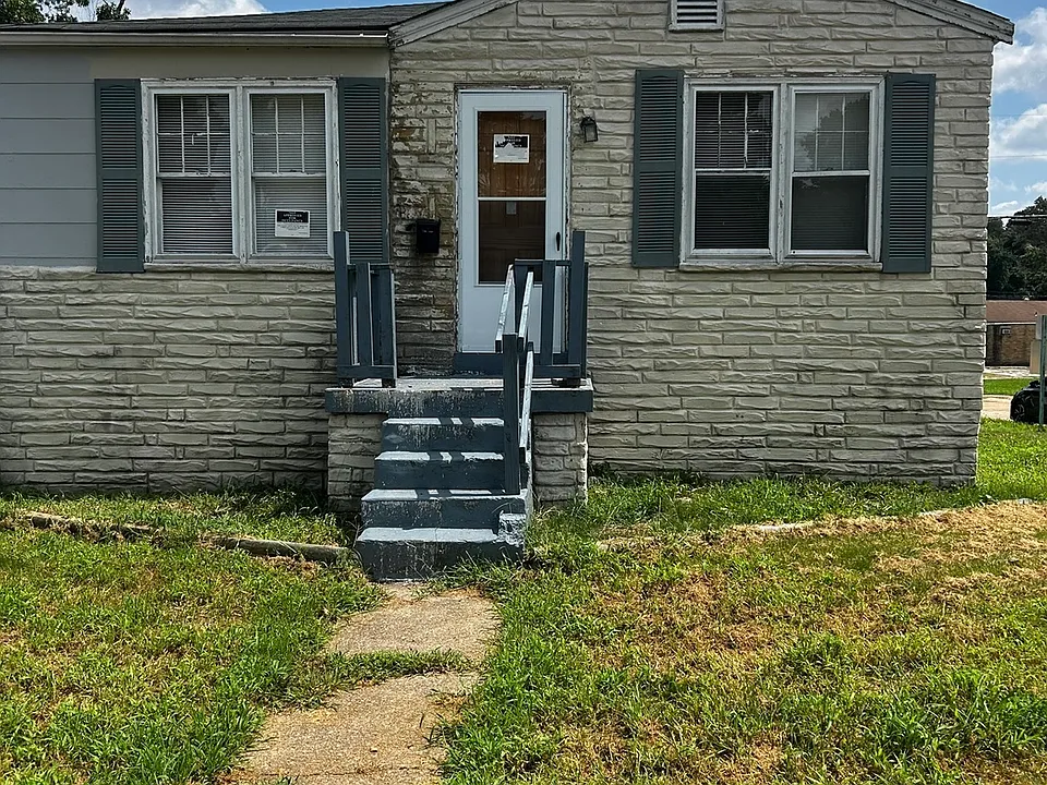 5600 Gatesworth Ave
