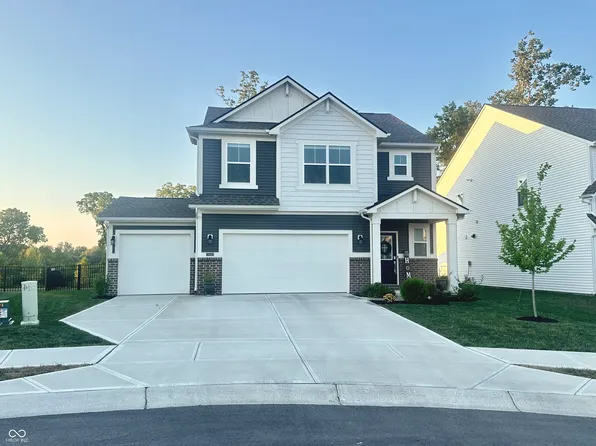 3646 Locust Dr, Danville, IN 46122