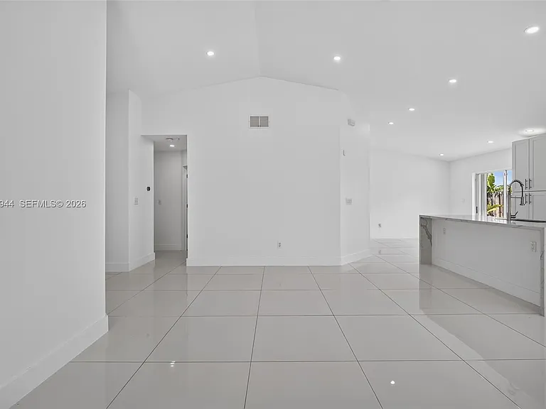15772 SW 74th Ln — Photo 6