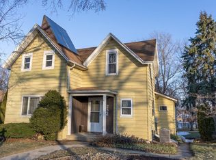 232 N Main St, Deerfield, WI 53531