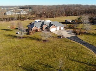 328 Stargrass Rd, Ozark, MO 65721