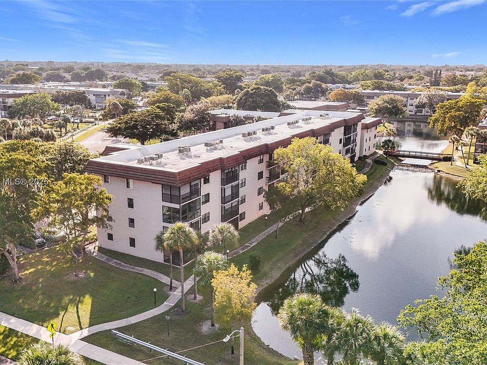 1st image of 4975 E Sabal Palm Blvd APT 214