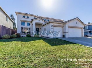 3180 Mount Tamalpais Dr, Roseville, CA 95747