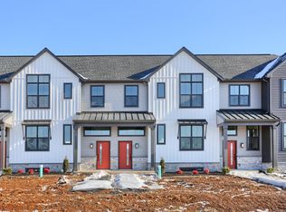 200 Estate Dr, Mechanicsburg, PA 17055