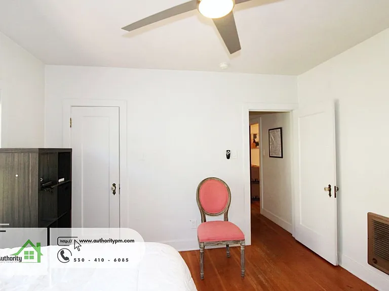 1365 Chestnut St — Photo 16