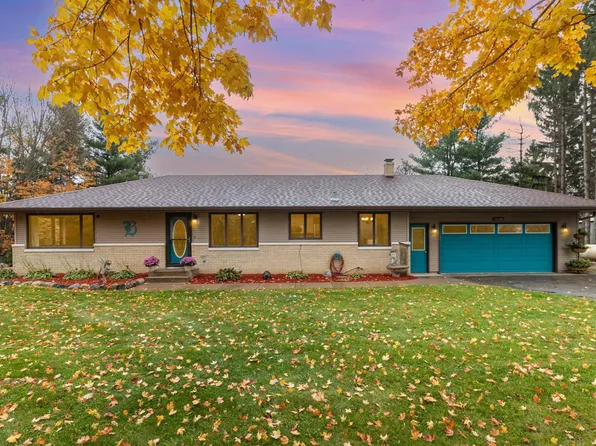 1538 N Maple St, Ellsworth, WI 54011