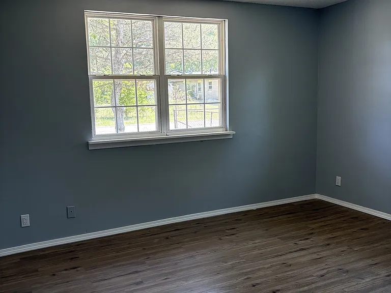 2220 S 132nd East Ave — Photo 7