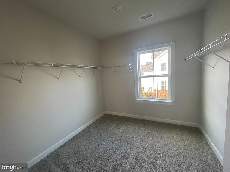 23324 Hastings Ridge Ct — Photo 30