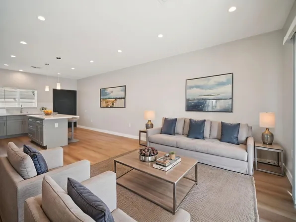 8436 Oakdale Ave, Winnetka, CA 91306