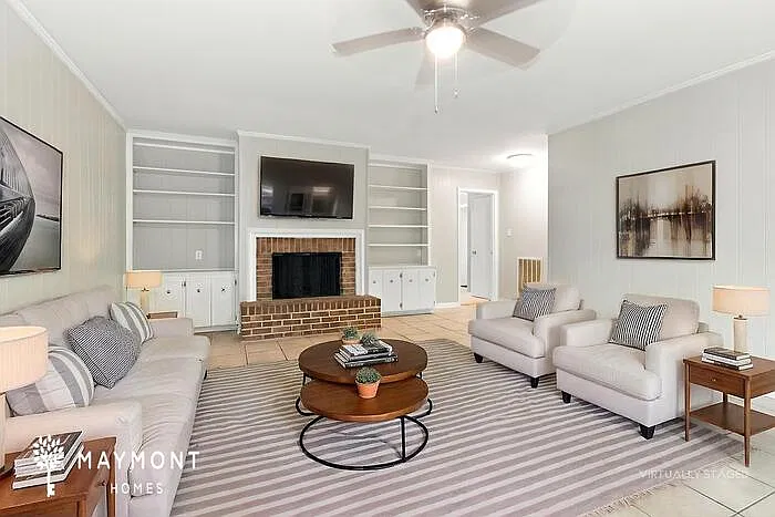 5 bed, 2.0 bath, 2376 sqft, $1,845 — Photo 4