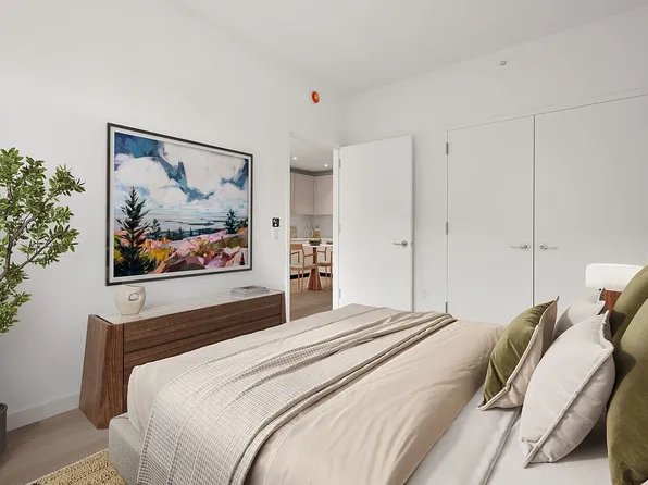 170 West 225th Street image 6 of 22