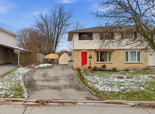 452 Stockton St, London, ON N6C3B7