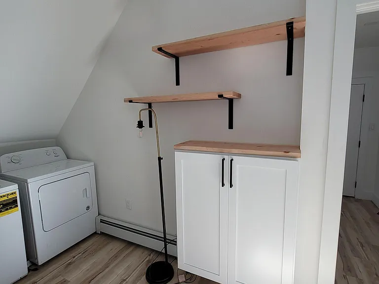 682 Whitney Ave #3 — Photo 5