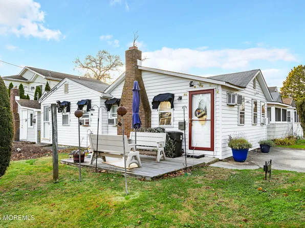 601 Central Avenue, Spring Lake Heights, NJ 07762