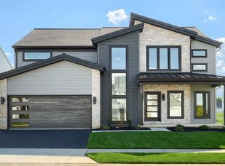 154 Sunrise Ln, Ephrata, PA 17522