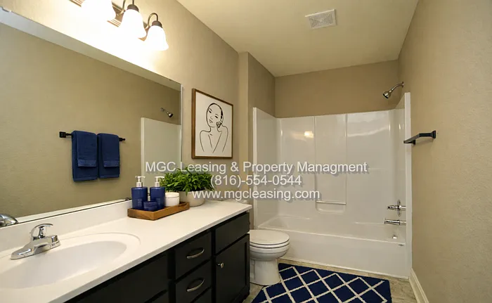 2126 SW Timbertrace Ln — Photo 6