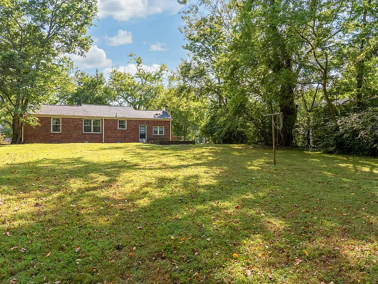 620 Crieve Rd — Photo 18
