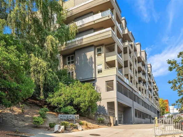 1504 Aurora Avenue N #210, Seattle, WA 98109