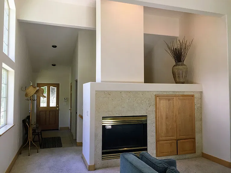 314 Ski Way — Photo 3