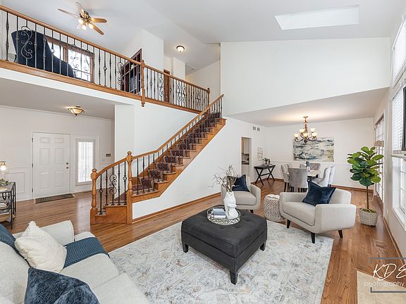 2nd image of 1512 Harbour Towne Pl